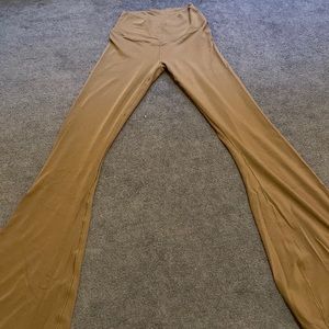 Aerie crossover grey flare leggings